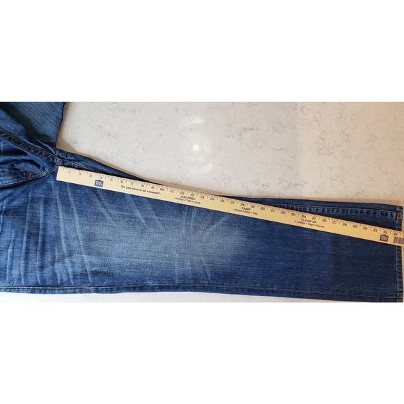 True Religion Men's Size 38 Flap Straight Jeans Medium Wash Blue - Picture 13 of 14